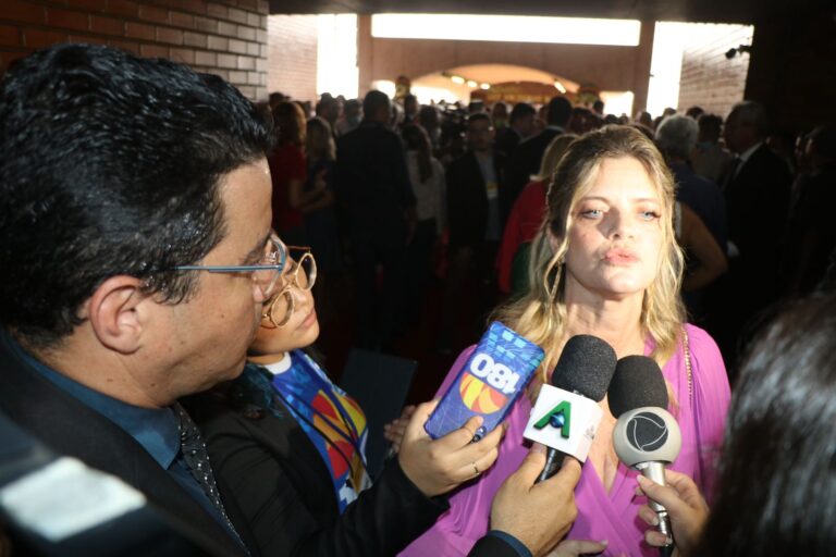 SENADOR CIRO NOGUEIRA AFIRMA QUE GRACINHA MÃO SANTA SERÁ CANDIDATA AO GOVERNO EM 2026