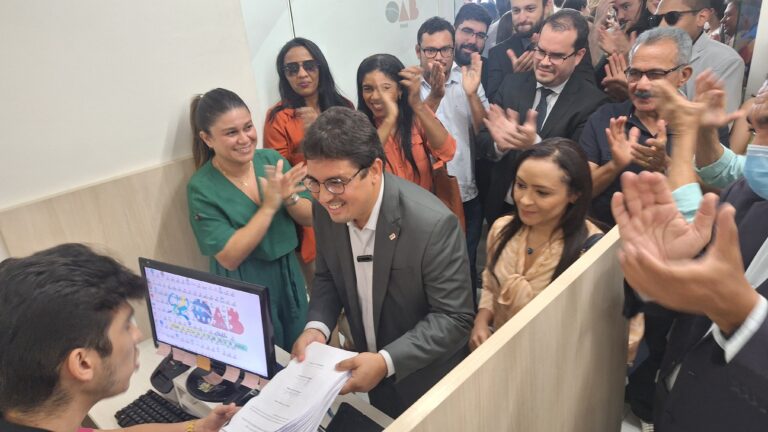CONSELHEIRO FEDERAL CARLOS JÚNIOR OFICIALIZOU SUA CANDIDATURA Á PRESIDÊNCIA DA OAB PIAUÍ