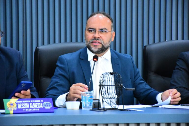 FLORIANO/PI: PROJETO SOBRE DESTINAÇÃO DE LIXO É REPROVADO NA CÂMARA MUNICIPAL