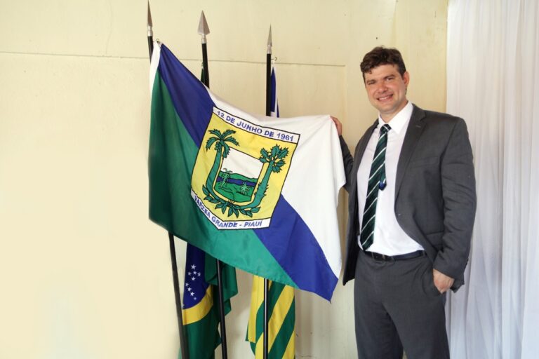 VÁRZEA GRANDE/PI: PREFEITO DR. SEGUNDO ANUNCIA PROGRAMAÇÃO ESPECIAL QUE MARCA OS 62 ANOS DO MUNICÍPIO