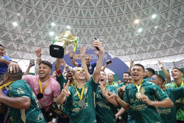 ATLÉTICO-PI VENCE PARNAHYBA DE VIRADA E CONQUISTA O PIAUIENSE DE FUTSAL 2024