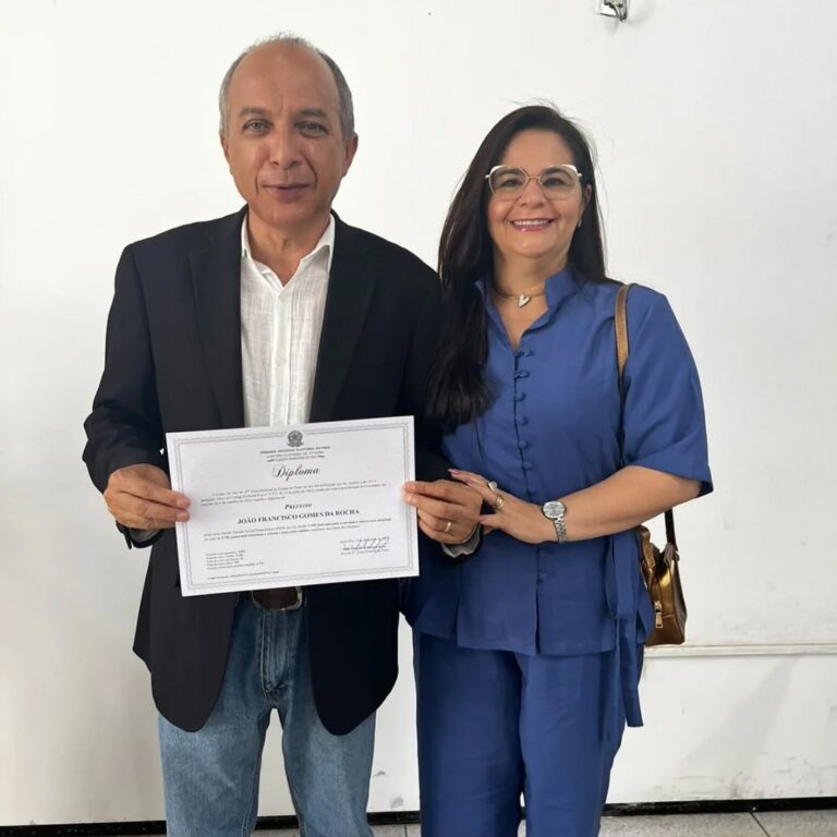 SÃO JOÃO DA SERRA/PI: JOÃOZINHO MANÚ É DIPLOMADO PARA O QUARTO MANDATO COMO PREFEITO