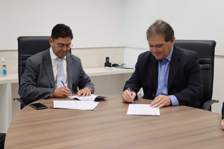 UNIÃO/PI: MPPI E PREFEITURA ASSINAM ACORDO PARA INSTALAÇÃO DO PROCON MUNICIPAL