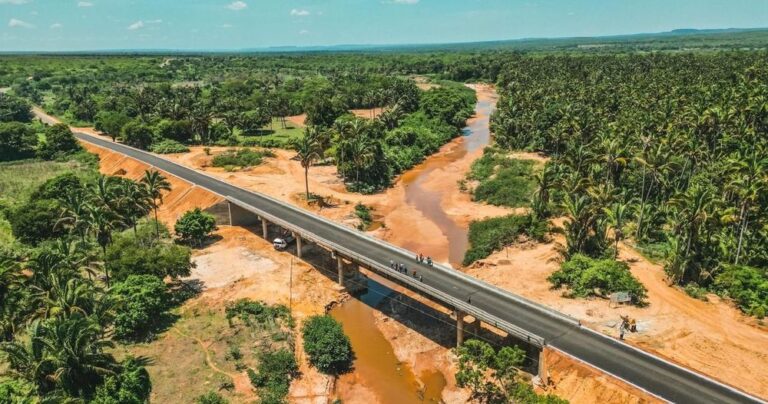 CANAVIEIRA/PI: SETRANS CONCLUI CONSTRUÇÃO DE PONTE NA PI-219 E MELHORA ACESSO AO MUNICÍPIO
