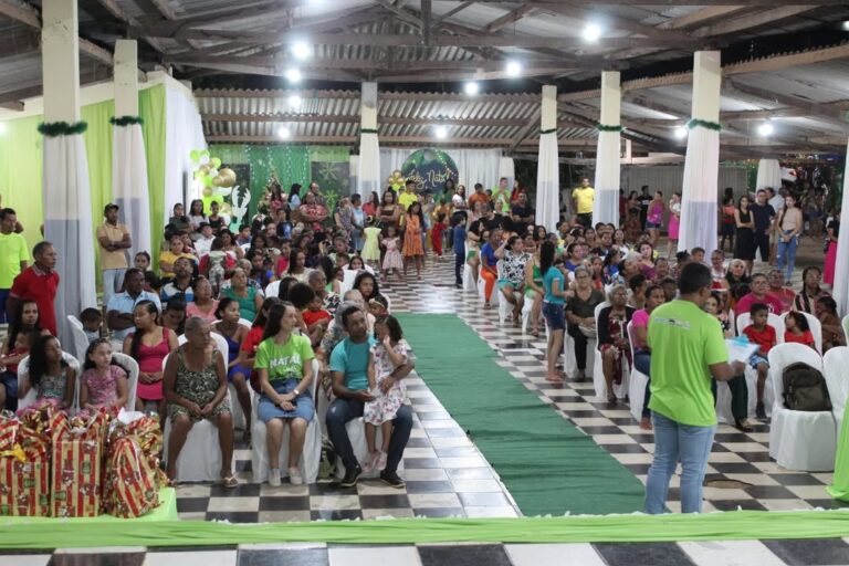 ANTÔNIO ALMEIDA/PI: PREFEITURA REALIZA XVIII EDIÇÃO DO NATAL DAS FAMÍLIAS DO CRAS