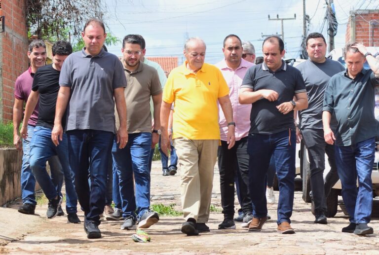 TERESINA/PI: PREFEITO SILVIO MENDES REALIZA VISITA TÉCNICA EM ÁREAS AFETADAS PELAS CHUVAS