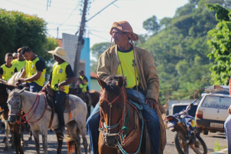 ANTÔNIO ALMEIDA/PI: TRADIÇÃO DOS VAQUEIROS É REFORÇADA EM FESTIVIDADES DO MUNICÍPIO