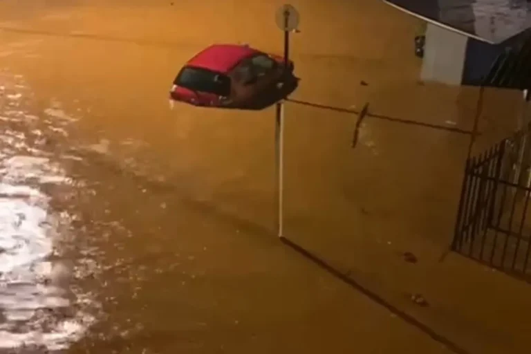 PICOS/PI: TEMPORAL PROVOCA ALAGAMENTOS E DESTRUIÇÕES DURANTE A MADRUGADA