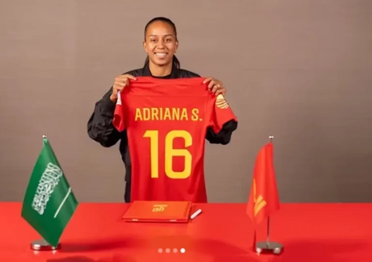 PIAUIENSE ADRIANA SILVA FECHA CONTRATO COM EQUIPE DA ARÁBIA SAUDITA