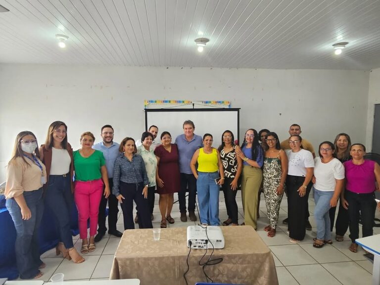 UNIÃO/PI: PREFEITO GUSTAVO MEDEIROS E SECRETÁRIA DE EDUCAÇÃO REALIZAM REUNIÕES PARA MELHORIA DO ENSINO MUNICIPAL