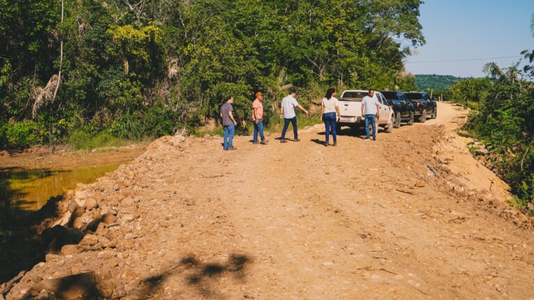 URUÇUÍ/PI: PREFEITO DR. GILBERTO JÚNIOR VISTORIA ENTREGA DE OBRA NA ESTRADA DO BONFIM