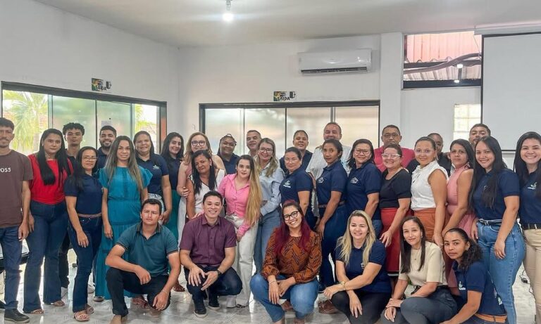 MANOEL EMÍDIO/PI: TÉCNICOS PARTICIPAM DE ALINHAMENTO DESCENTRALIZADO DOS PROGRAMAS DO SUAS