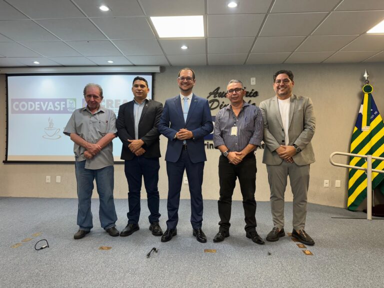 CREA-PI FIRMA PARCERIA COM CODEVASF PARA FORTALECER AÇÕES DE ENGENHARIA E AGRONOMIA NO PIAUÍ