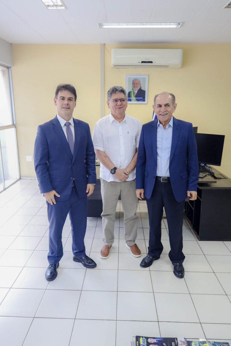 PICOS/PI: SEVERO EULÁLIO PARTICIPA DE REUNIÃO COM DNIT PARA DISCUTIR DEMANDAS DE INFRAESTRUTURA EM PICOS