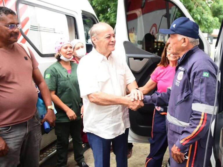 TERESINA/PI: PREFEITO SILVIO MENDES VISITA NOVAS INSTALAÇÕES DO SETOR ODONTOLÓGICO DO HOSPITAL DO MATADOURO