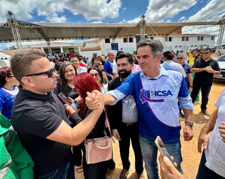 ARARIPINA/PE: CIRO NOGUEIRA LEMBRA DO PAI AO FALAR DA CONSTRUÇÃO DE HOSPITAL DO CÂNCER
