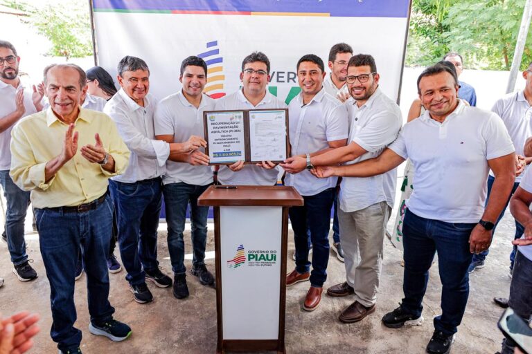 TAMBORIL/PI: MUNICÍPIO RECEBE INVESTIMENTOS EM PAVIMENTAÇÃO ASFÁLTICA E PROGRAMA SAÚDE DIGITAL