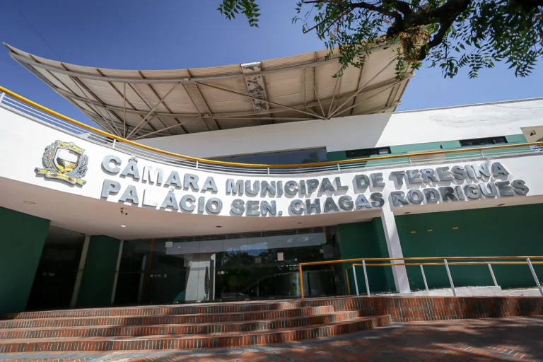 TERESINA/PI: CÂMARA DE TERESINA APROVA CARTEIRA DE IDENTIFICAÇÃO DAS PESSOAS COM CÂNCER