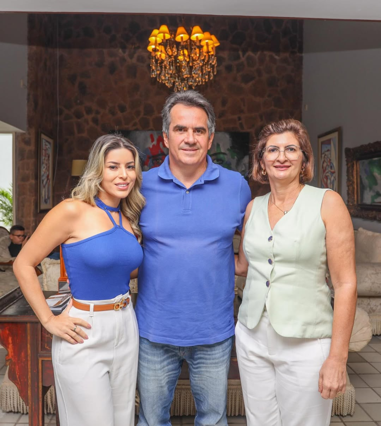 COLÔNIA DO GURGUEIA/PI: PREFEITA LISIANE FRANCO SE REÚNE COM SENADOR CIRO NOGUEIRA PARA DISCUTIR INVESTIMENTOS NO MUNICÍPIO