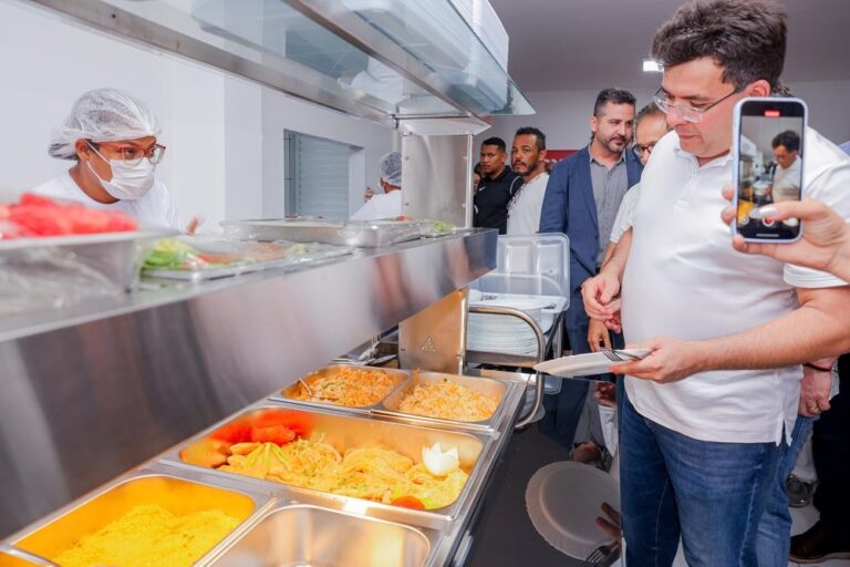 PARNAÍBA/PI: RESTAURANTE POPULAR DE PARNAÍBA COMPLETA 3 MESES, SERVINDO ATÉ 3 MIL REFEIÇÕES DIÁRIAS