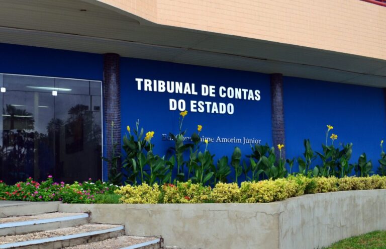 TERESINA/PI: PREFEITURA VAI ENCAMINHAR 3 MIL PROCESSOS DE CONTRATOS DA GESTÃO ANTERIOR AO TRIBUNAL DE CONTAS, DIZ SILVIO MENDES