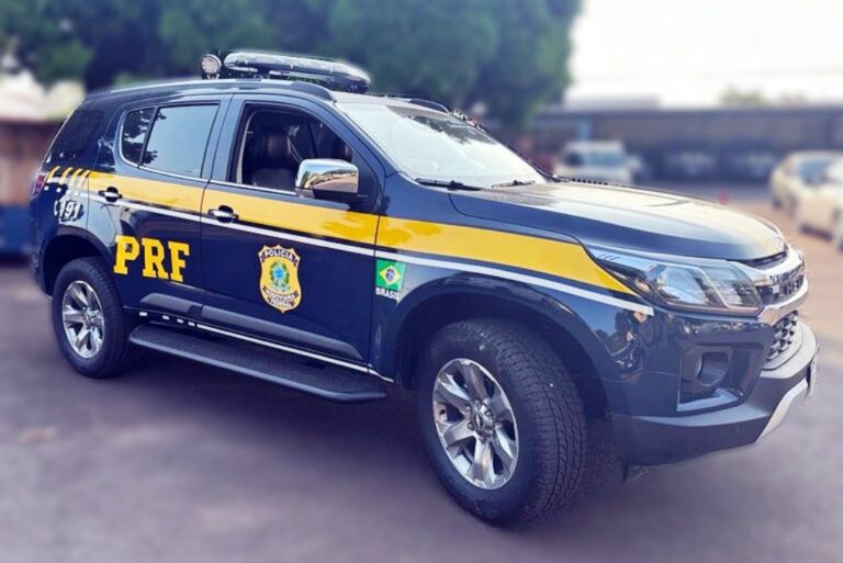 PICOS/PI: MULHER É PRESA POR EMBRIAGUEZ AO VOLANTE E TRANSPORTE IRREGULAR DE CRIANÇAS NA BR-316