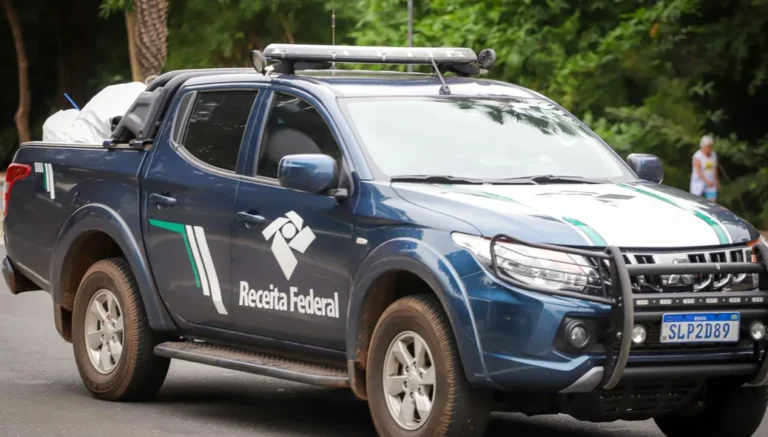 TERESINA/PI: LOJA DE CELULARES NO SHOPPING RIO POTY É ALVO DE OPERAÇÃO DA PF POR CONTRABANDO