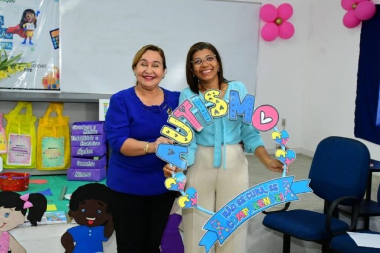 FLORIANO/PI: SECRETARIA DE EDUCAÇÃO (SEMED) FORTALECE INCLUSÃO DE CRIANÇAS AUTISTAS COM AÇÕES DO “ABRIL AZUL”
