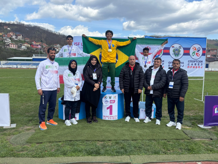 PARATLETA JOÃO PEDRO CONQUISTA TRÊS MEDALHAS DE OURO EM MUNDIAL ESCOLAR NA SÉRVIA