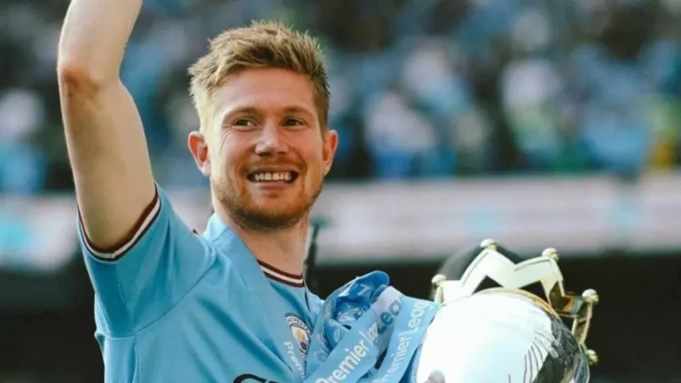 TEM VAGA NO FLAMENGO? DE BRUYNE ANUNCIA SAÍDA DO MANCHESTER CITY