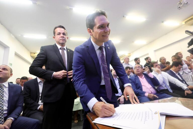 URUÇUÍ/PI: CÂMARA MUNICIPAL APROVA PROJETO QUE GARANTE APOIO FINANCEIRO A PACIENTES EM TRATAMENTO FORA DO MUNICÍPIO