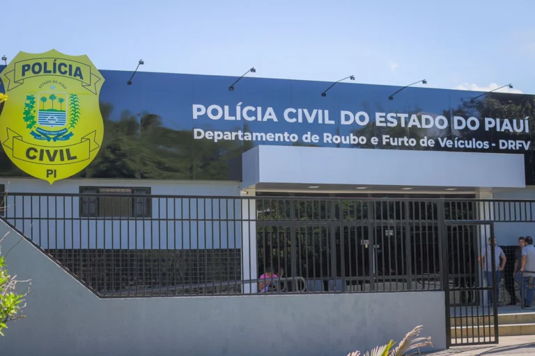 TERESINA/PI: SUSPEITOS DE ROUBO DE CARROS SÃO CAPTURADOS PELA POLÍCIA CIVIL EM TERESINA