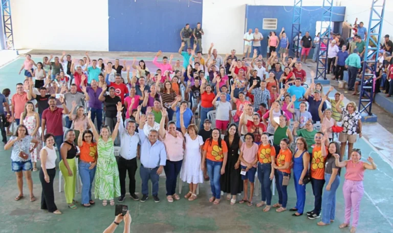 BOCAINA/PI: PALESTRA EM BOCAINA ORIENTA POPULAÇÃO SOBRE DIREITOS E DEVERES EM PROGRAMAS SOCIAIS