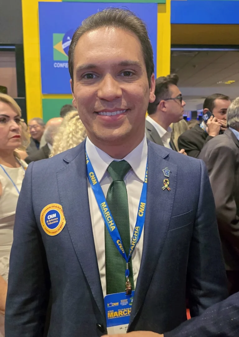 BRASÍLIA/DF: PREFEITO DE URUÇUÍ REFORÇA PLEITO POR AUTONOMIA E AMPLIAÇÃO DE RECURSOS NA XXVI MARCHA A BRASÍLIA