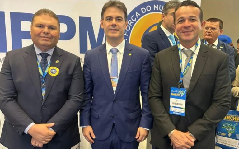 BRASÍLIA/DF: SEVERO EULÁLIO MARCA PRESENÇA NA MARCHA DOS PREFEITOS E REAFIRMA APOIO À CAUSA MUNICIPALISTA