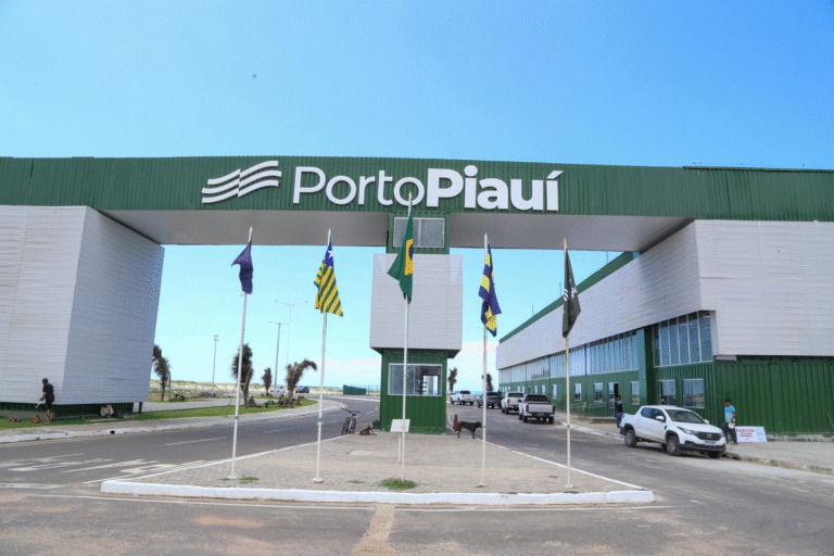 LUÍS CORREIA/PI: PORTO PIAUÍ RECEBERÁ R$ 7 BILHÕES EM INVESTIMENTOS ATÉ 2030, ANUNCIA MINISTRO