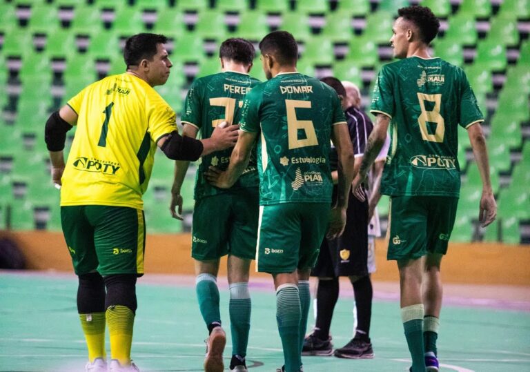 ATLÉTICO PIAUIENSE FINALIZA PREPARAÇÃO PARA ENCARAR A CHAPECOENSE E MIRA LIDERANÇA NO BRASILEIRÃO DE FUTSAL