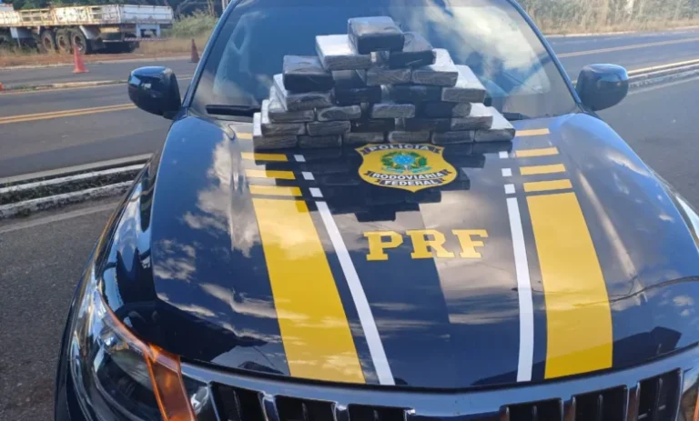 VALENÇA/PIAUÍ: COCAÍNA É APREENDIDA EM ÔNIBUS DURANTE FISCALIZAÇÃO DA PRF