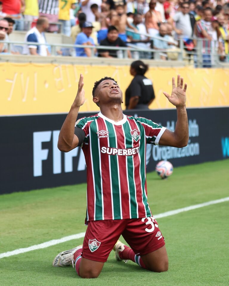 COPA MUNDIAL DE CLUBES: PIAUIENSE FAZ BONITO E AJUDA FLUMINENSE A AVANÇAR PARA SEMIFINAL