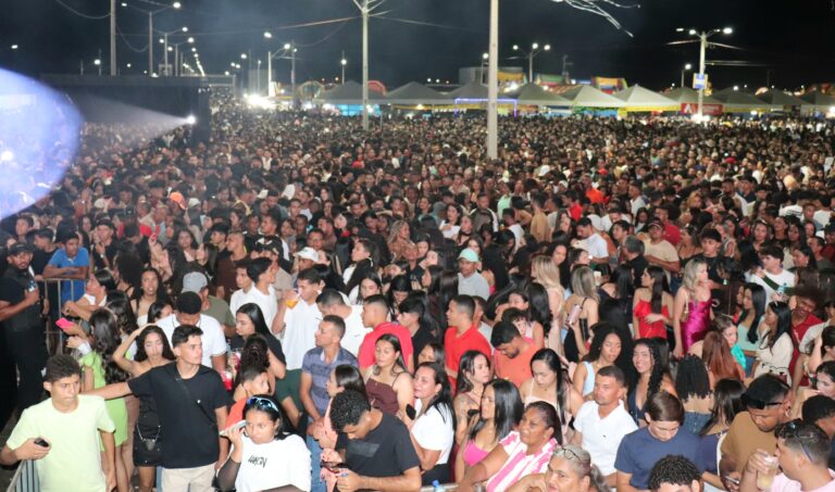 SÃO RAIMUNDO NONATO/PI: FESTEJOS ATRAEM GRANDE PÚBLICO
