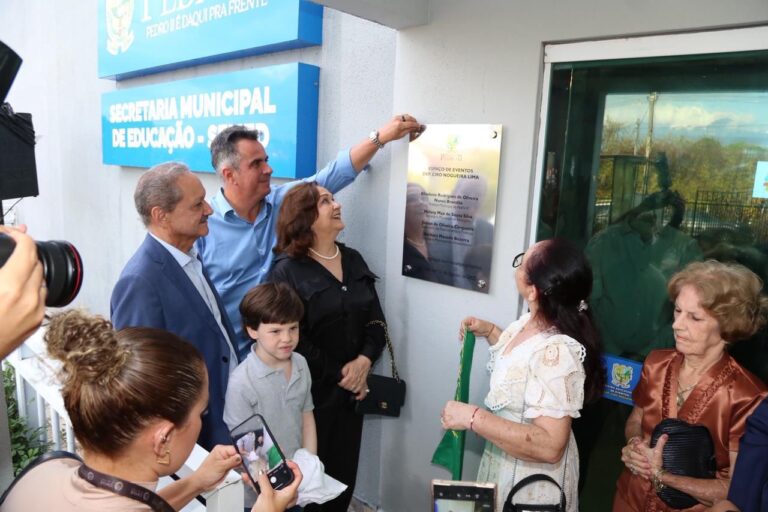 PEDRO II/PI: MUNICÍPIO HOMENAGEIA PAI DE CIRO NOGUEIRA EM INAUGURAÇÃO DE ESPAÇO DE EVENTOS