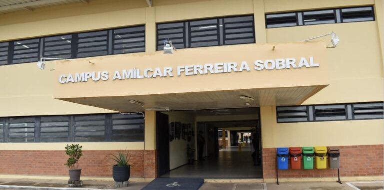 FLORIANO/PI: UFPI CONFIRMA IMPLANTAÇÃO DO CURSO DE MEDICINA NO MUNICÍPIO