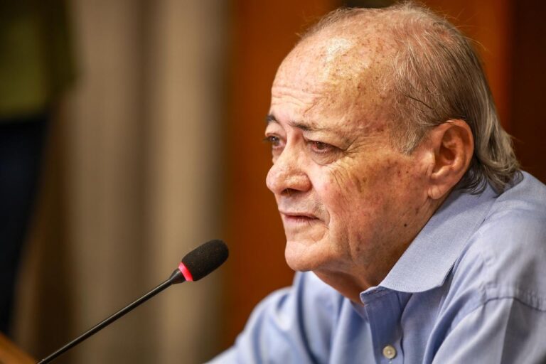 TERESINA/PI: SILVIO MENDES REPUDIA CONCLUSÃO DA CPI DO ROMBO