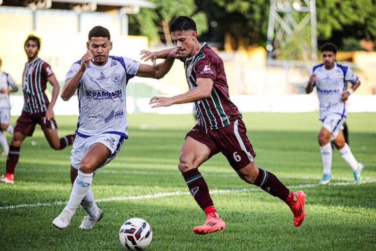PARNAHYBA É REBAIXADO PELA PRIMEIRA VEZ APÓS GOLEADA DO FLUMINENSE-PI