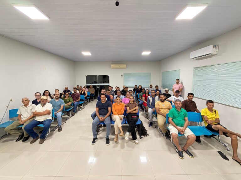 PREFEITURA DE RIBEIRO GONÇALVES INICIA CURSO PARA OPERADORES DE TRATORES AGRÍCOLAS