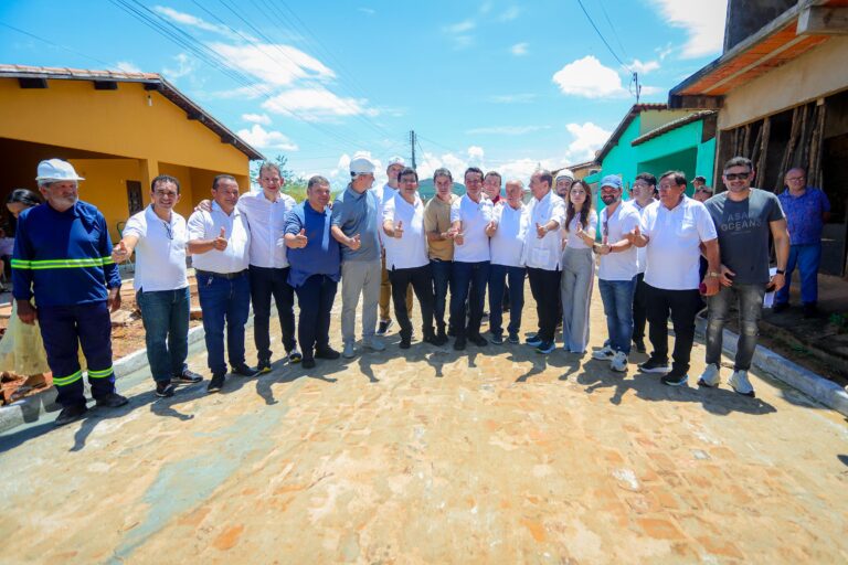 PRESIDENTE DA ALEPI, SEVERO EULÁLIO, VISITA OBRAS EM SUSSUAPARA/PI