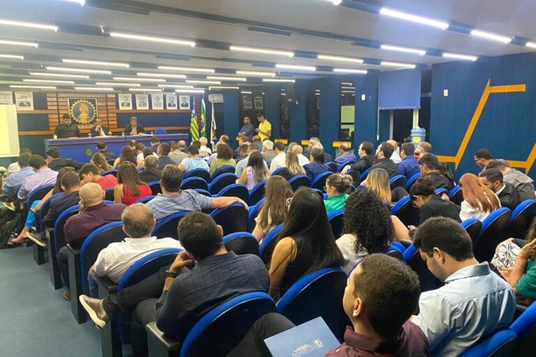 CREA-PI VAI SEDIAR CURSO DE PAVIMENTAÇÃO URBANA DE CONCRETO PARA PROFISSIONAIS E ESTUDANTES DA