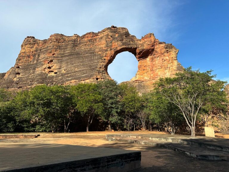 LEI DE DE CASTRO NETO QUE CRIA ROTA TURÍSTICA DA SERRA DA CAPIVARA É SANCIONADA POR LULA