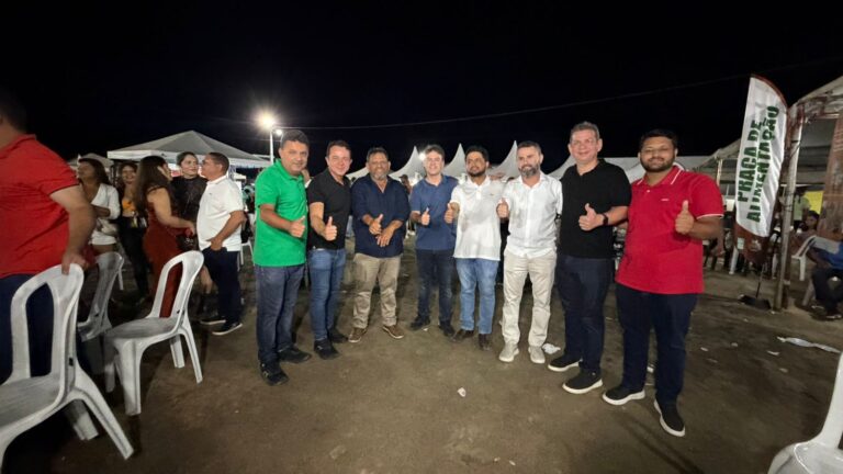BELÉM DO PIAUÍ/1ª FEIRA DE CAPRINOCULTURA AQUECE ECONOMIA
