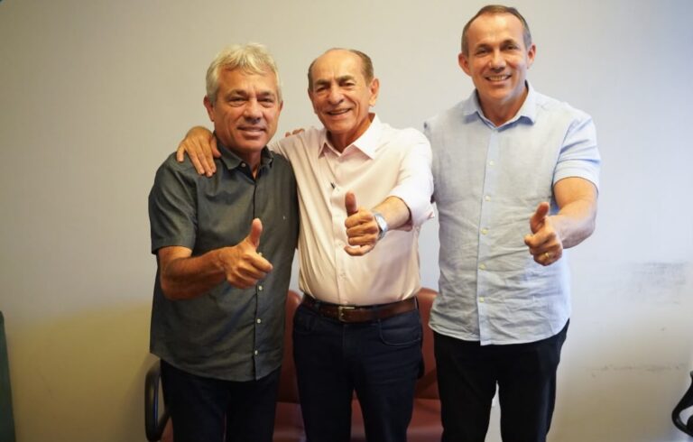 BARRAS/PI: IRMÃOS CAPOTE BUSCAM NOVOS INVESTIMENTOS PARA O MUNICÍPIO EM REUNIÃO COM MARCELO CASTRO
